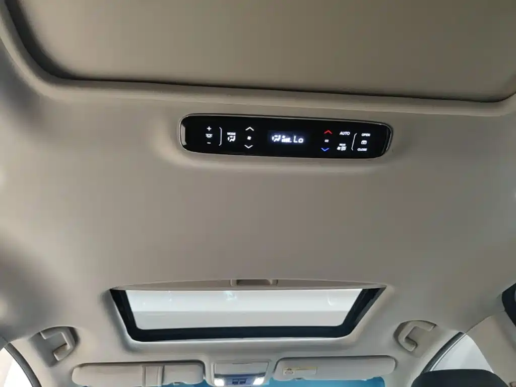 Honda Odyssey — фото 18