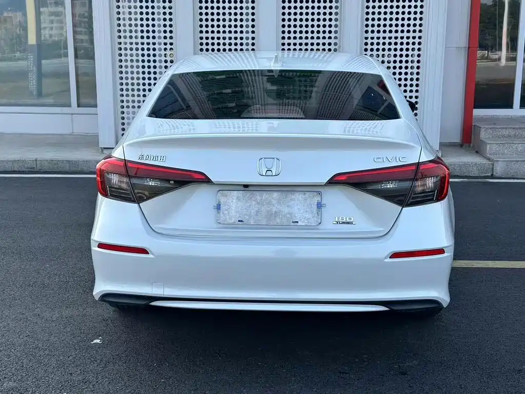 Honda Civic — фото 3