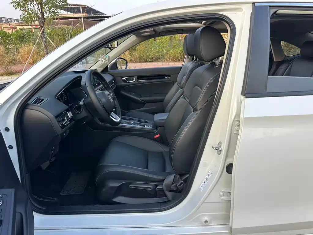 Honda Civic — фото 6
