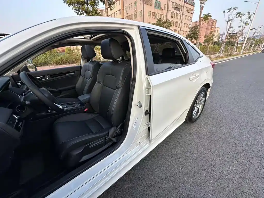 Honda Civic — фото 9