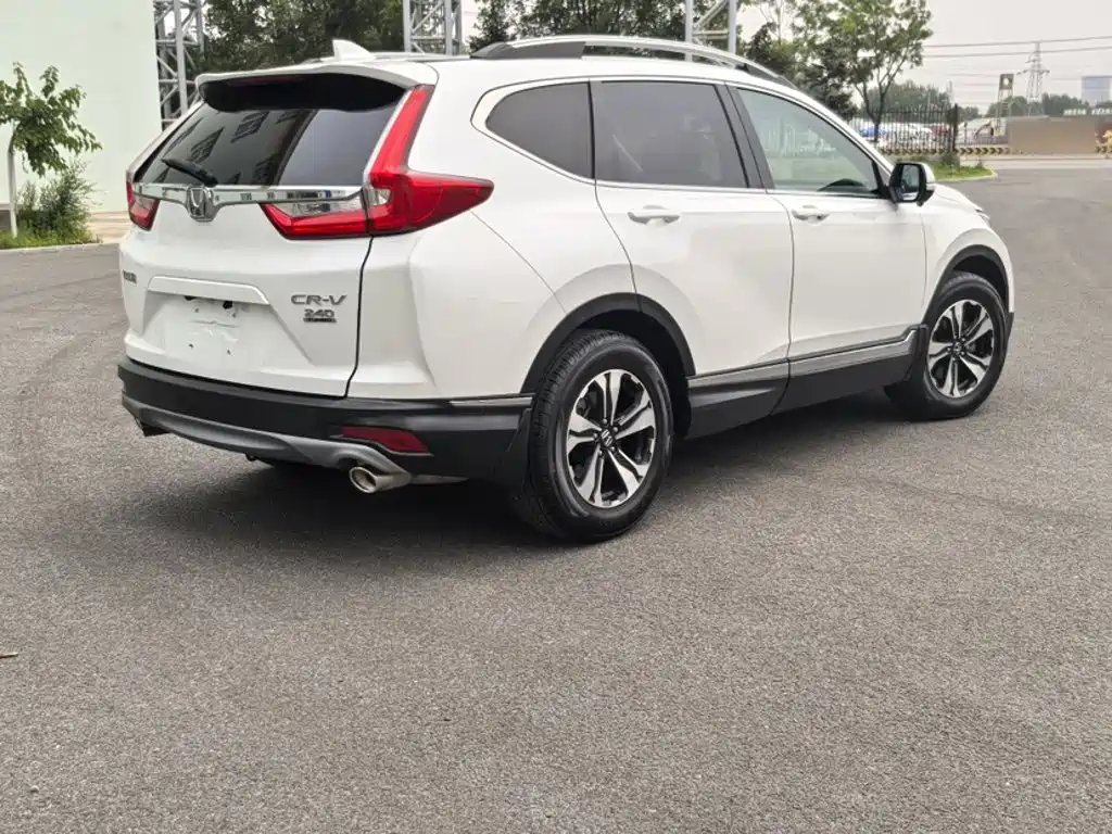 Honda CR-V — фото 7