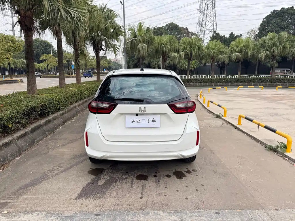 Honda Fit — фото 5