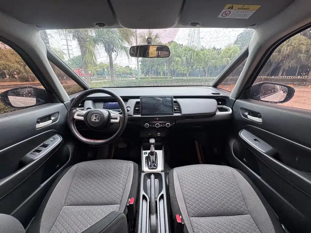 Honda Fit — фото 7