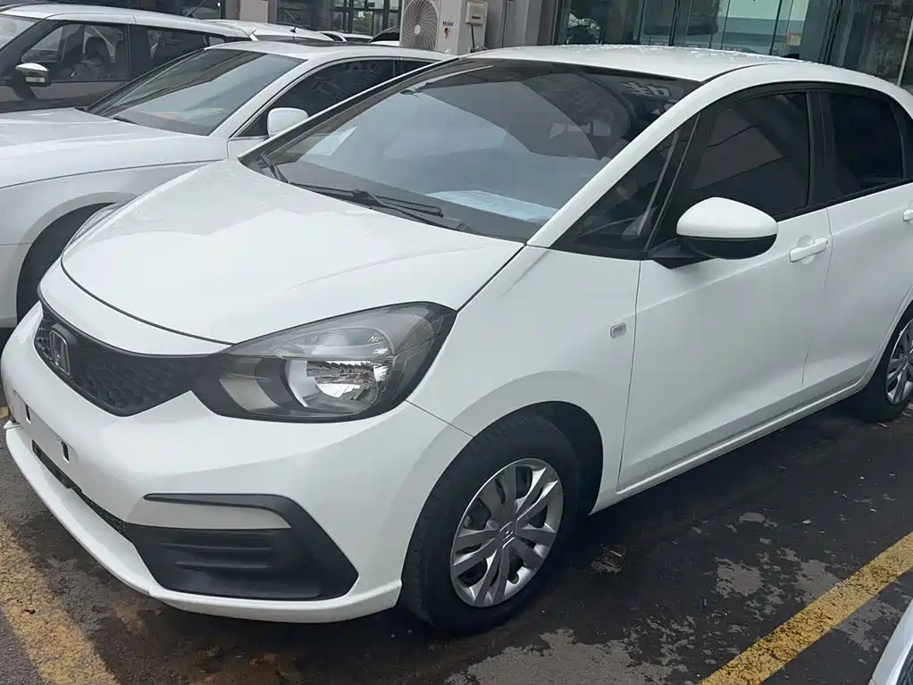 Honda Fit — фото 2