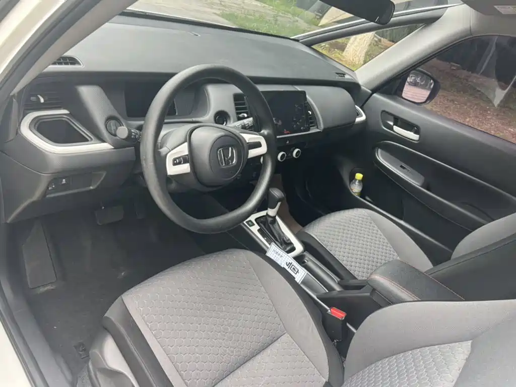 Honda Fit — фото 3