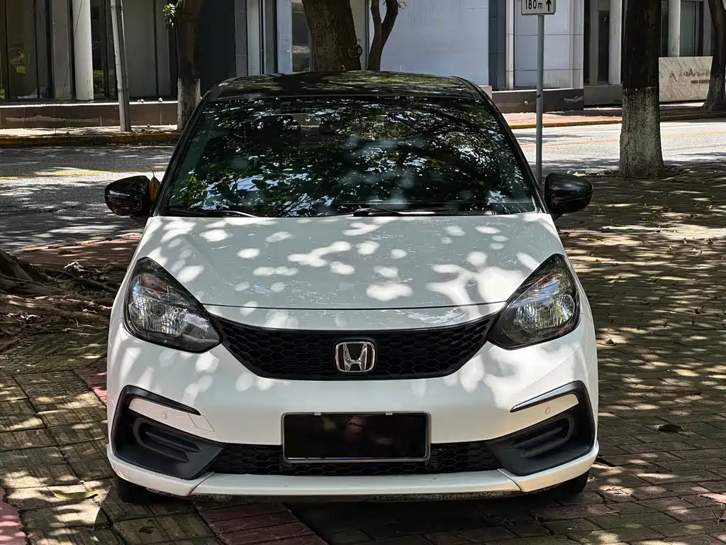 Honda Fit — фото 2