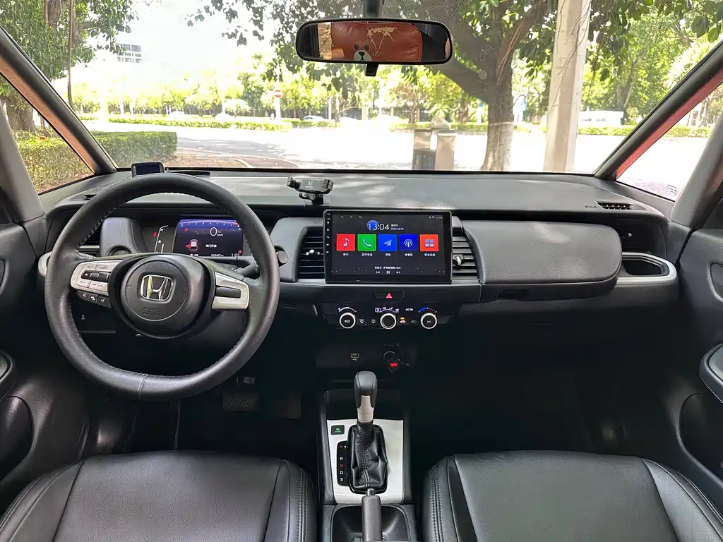 Honda Fit — фото 8