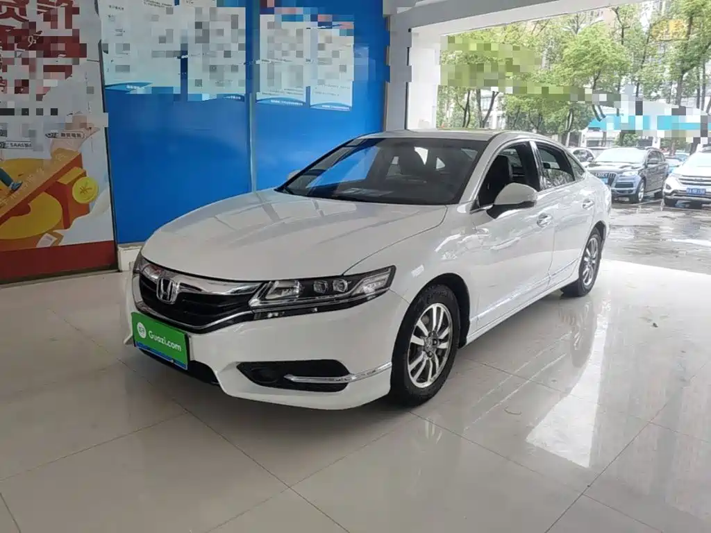 Honda Spirior — фото 2