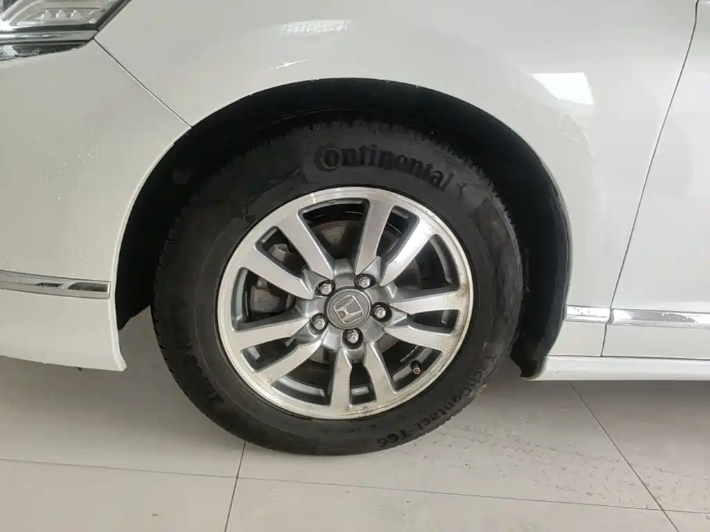 Honda Spirior — фото 23