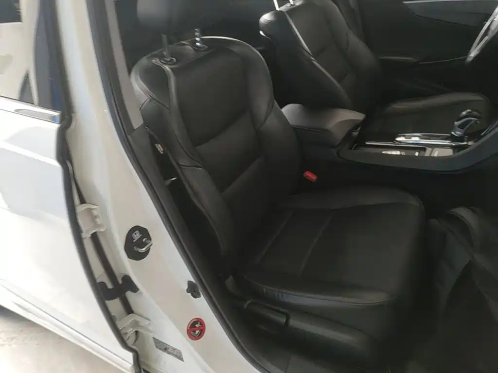Honda Spirior — фото 25