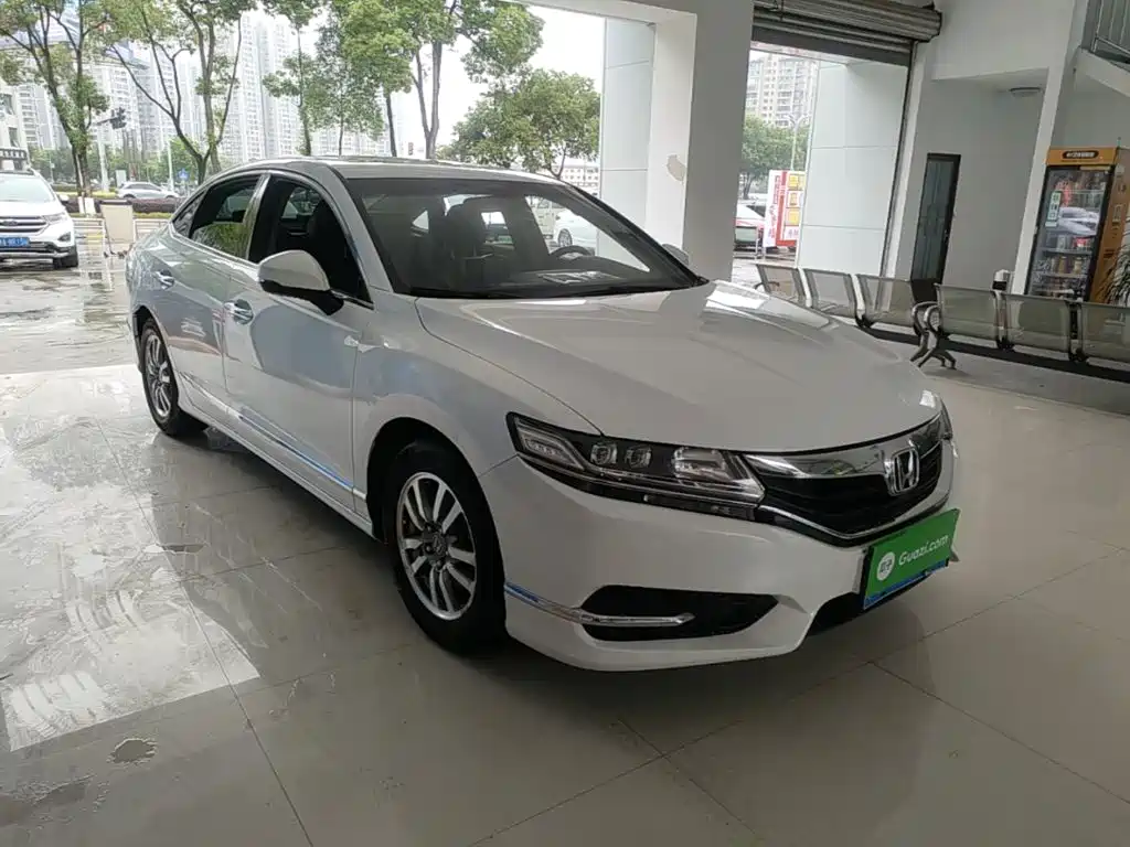 Honda Spirior — фото 4