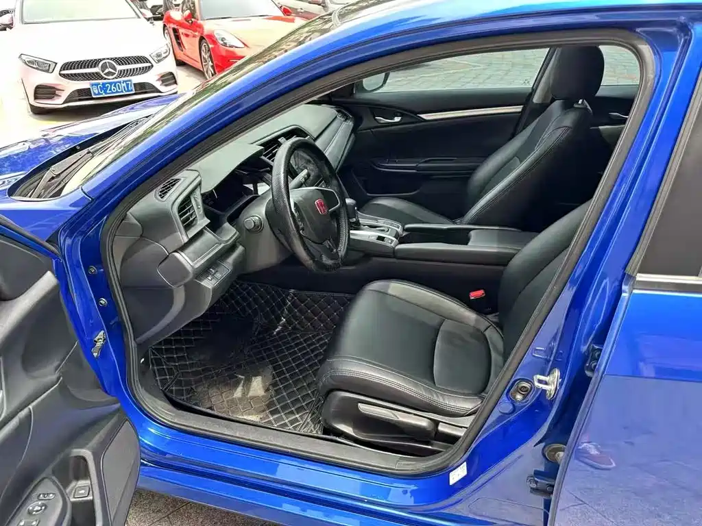 Honda Civic — фото 4