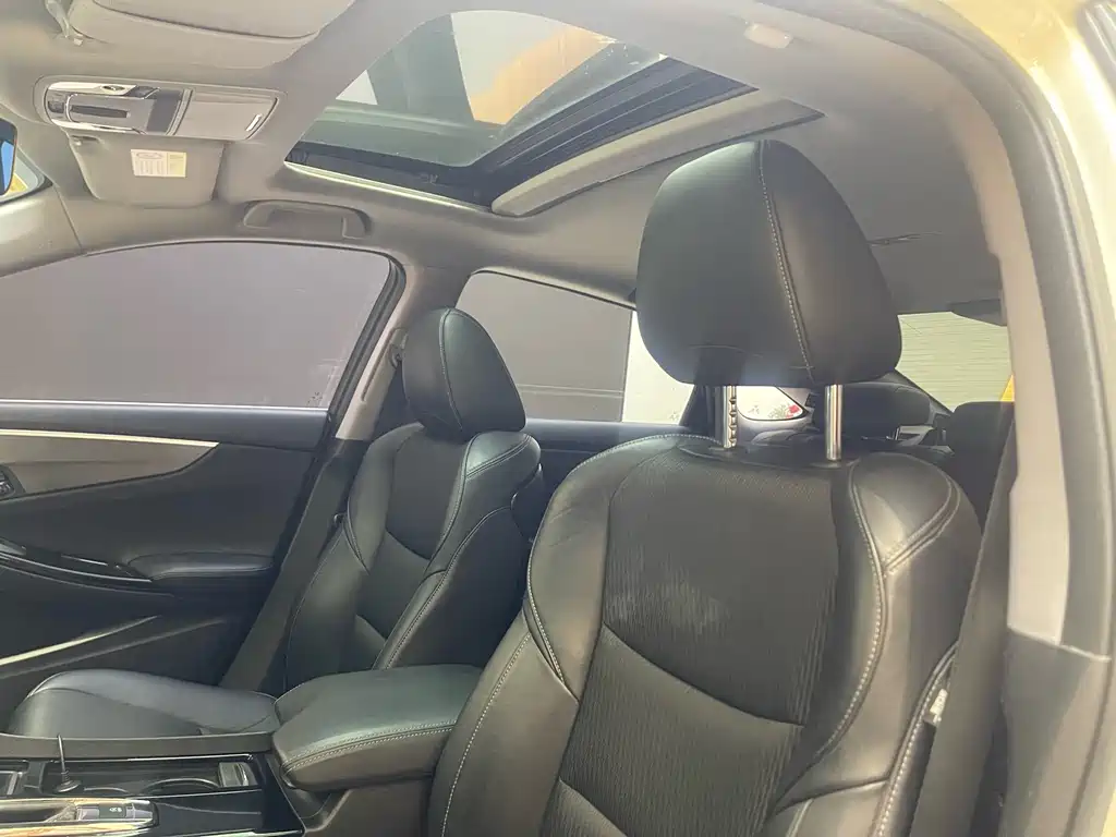 Honda Spirior — фото 15