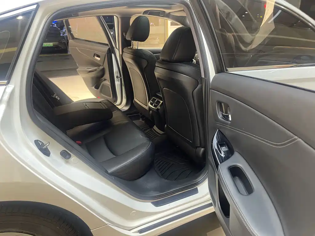 Honda Spirior — фото 18