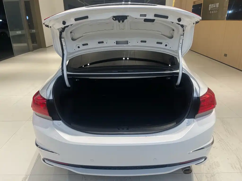 Honda Spirior — фото 22