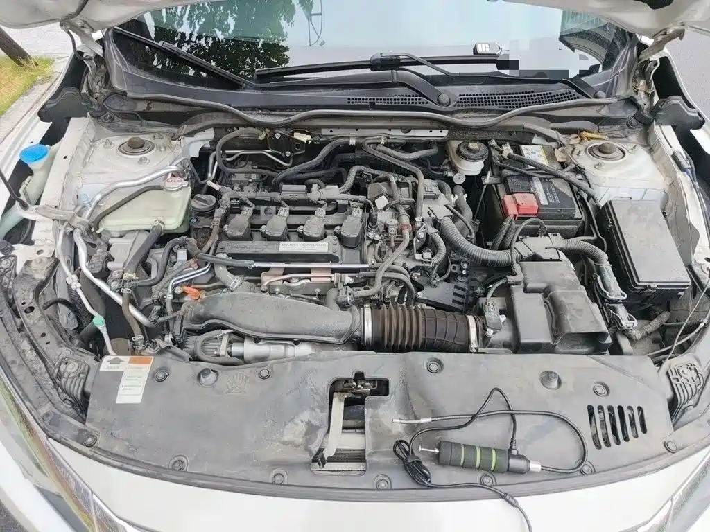 Honda Civic — фото 11