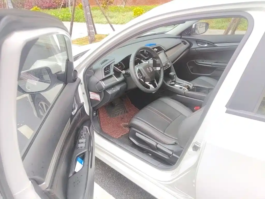 Honda Civic — фото 14