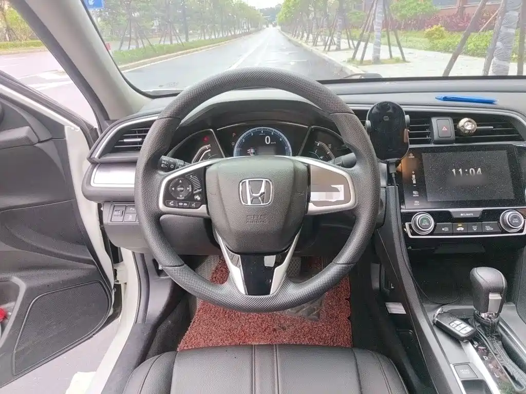 Honda Civic — фото 3