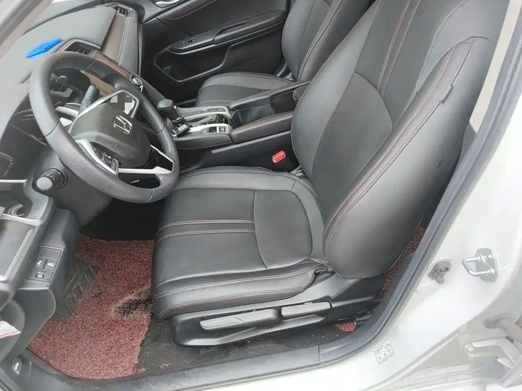 Honda Civic — фото 8