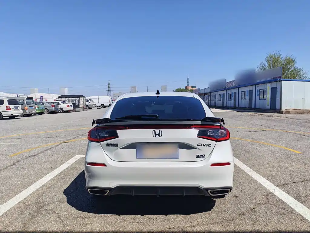 Honda Civic — фото 7