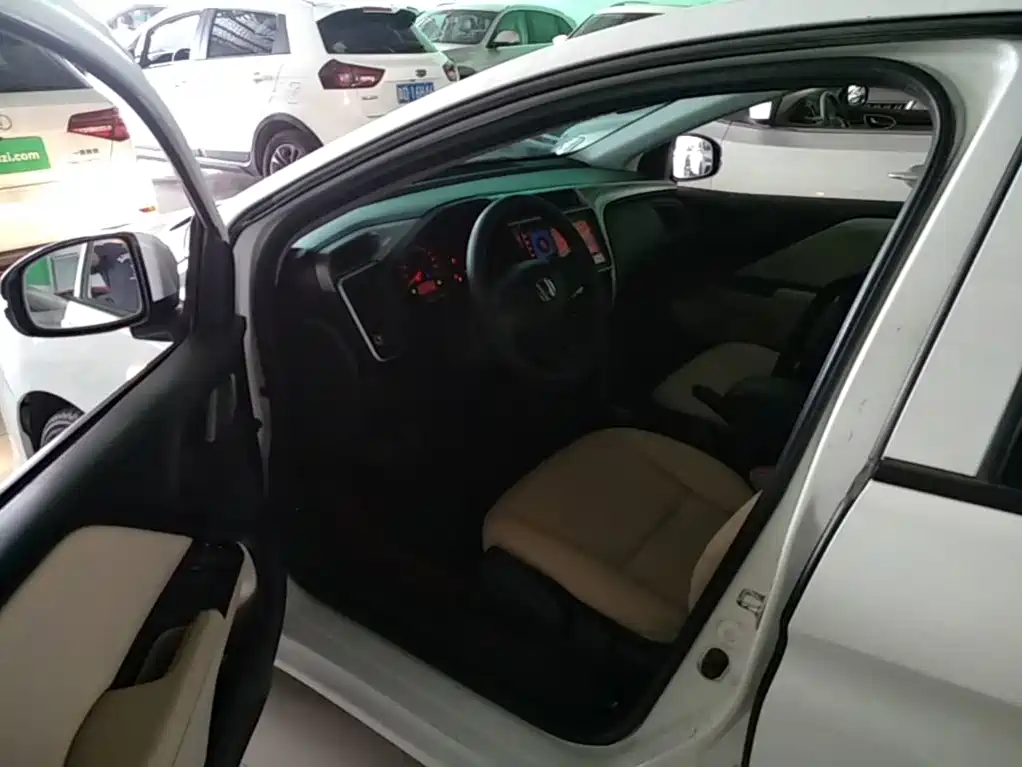 Honda City — фото 16