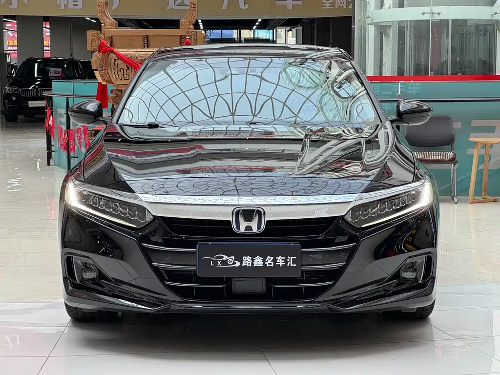 Honda Accord — фото 2