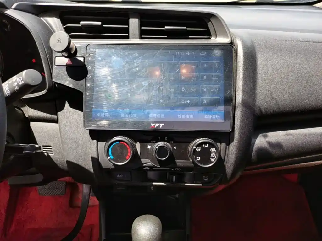 Honda Fit — фото 13