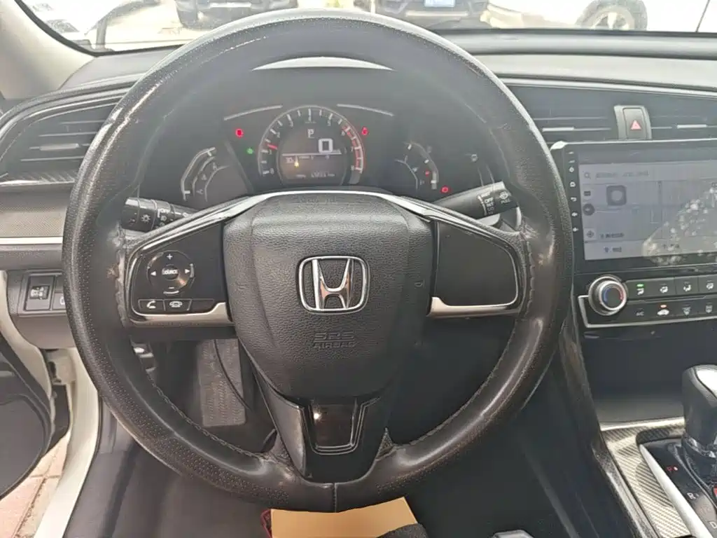 Honda Civic — фото 11