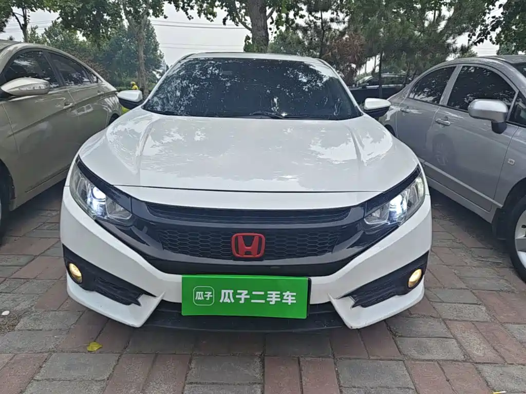 Honda Civic — фото 3