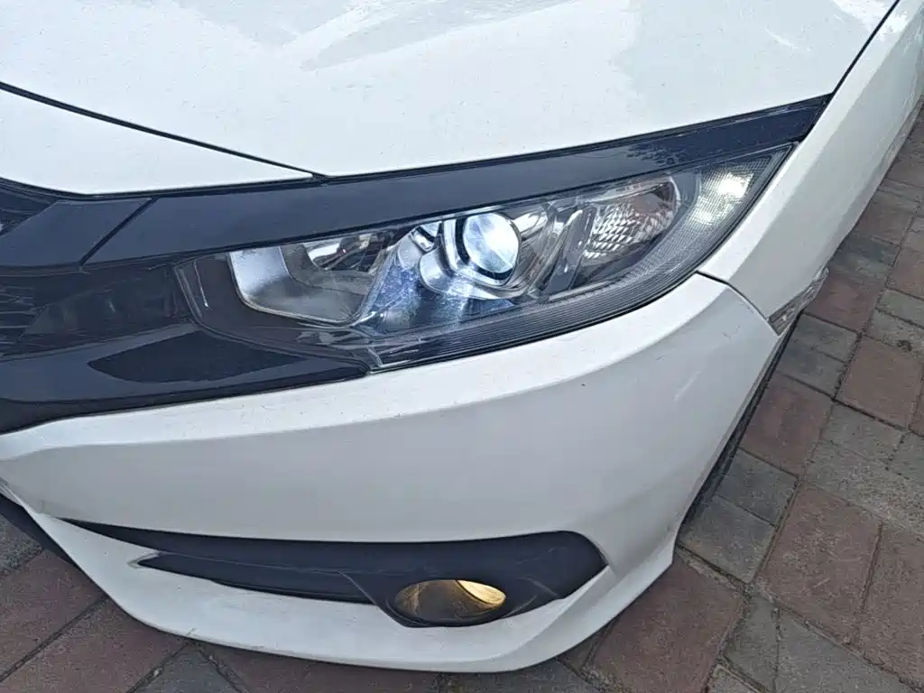 Honda Civic — фото 24