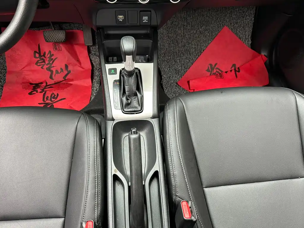 Honda Fit — фото 13