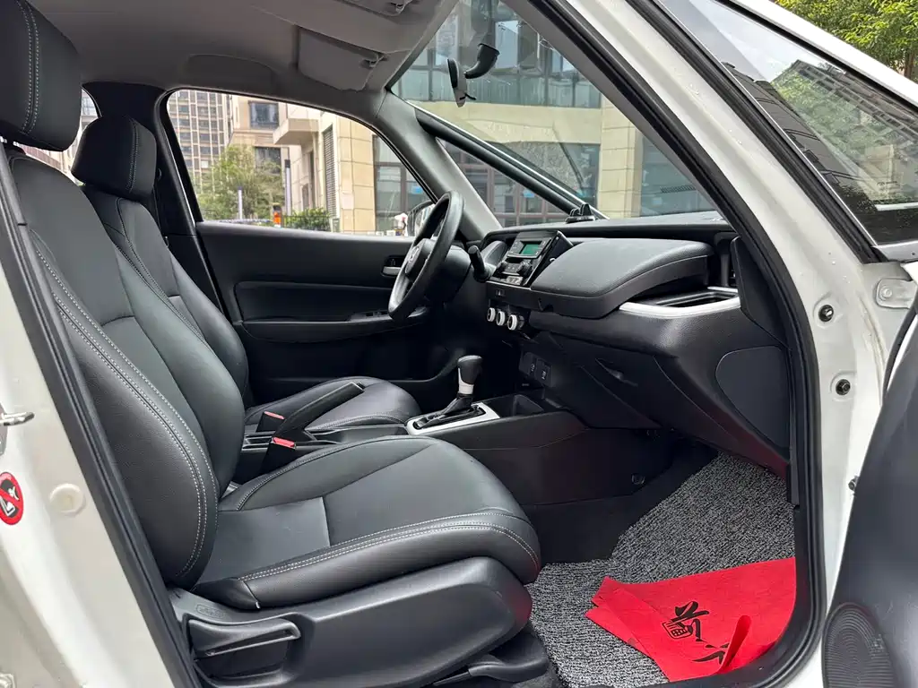Honda Fit — фото 14