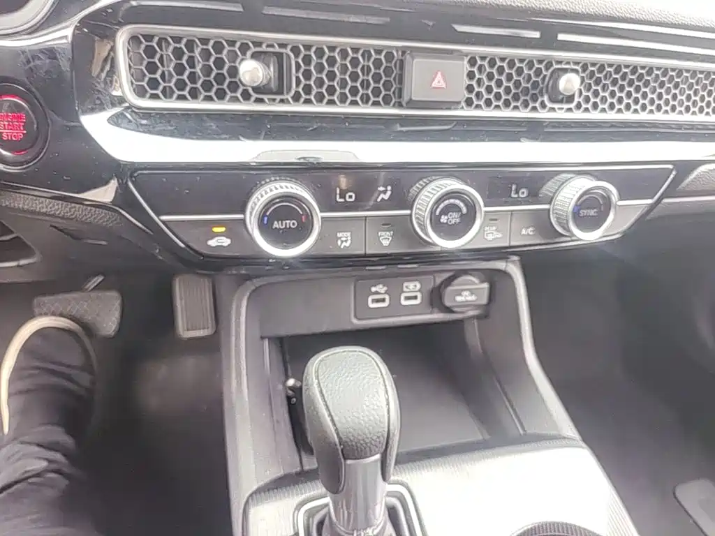 Honda Civic — фото 13