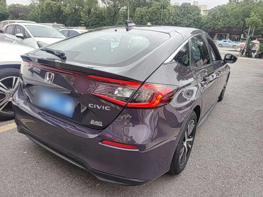 Honda Civic — фото 7