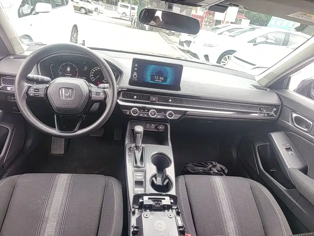 Honda Civic — фото 10