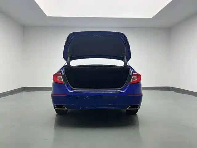 Honda Accord — фото 14