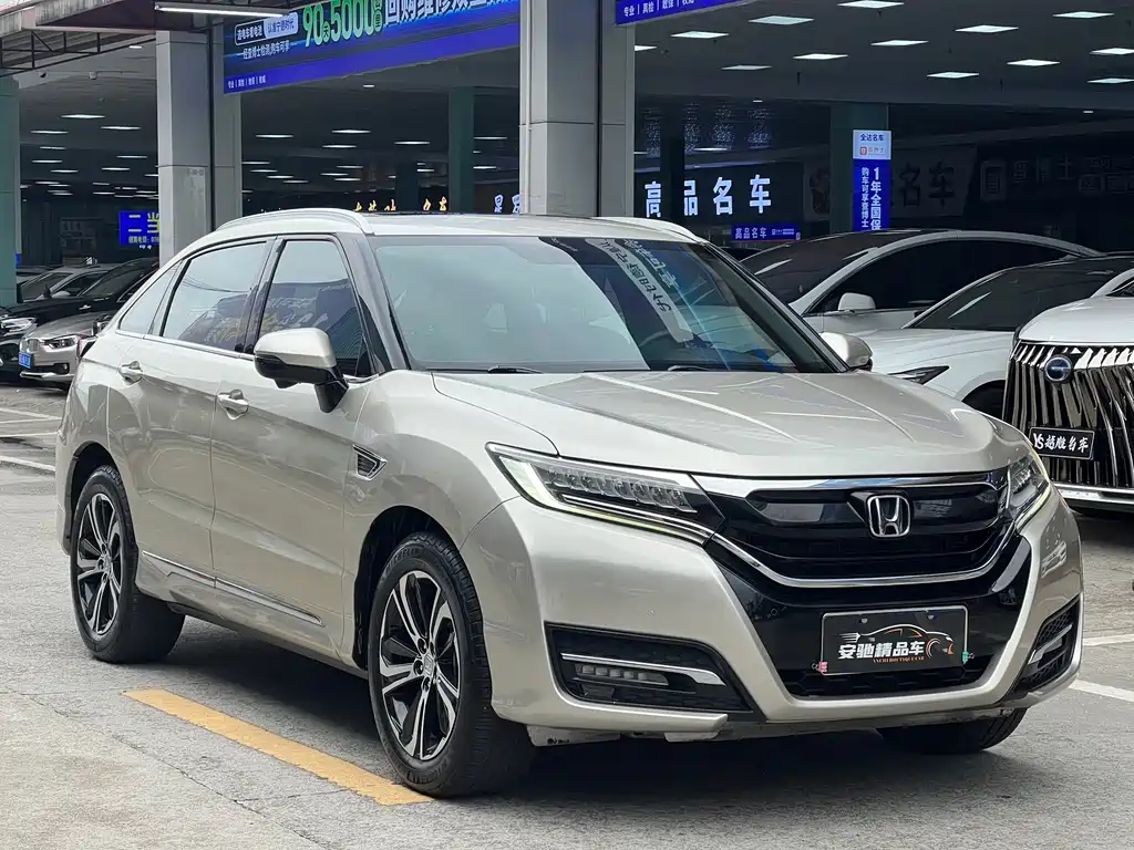 Honda UR-V — фото 3