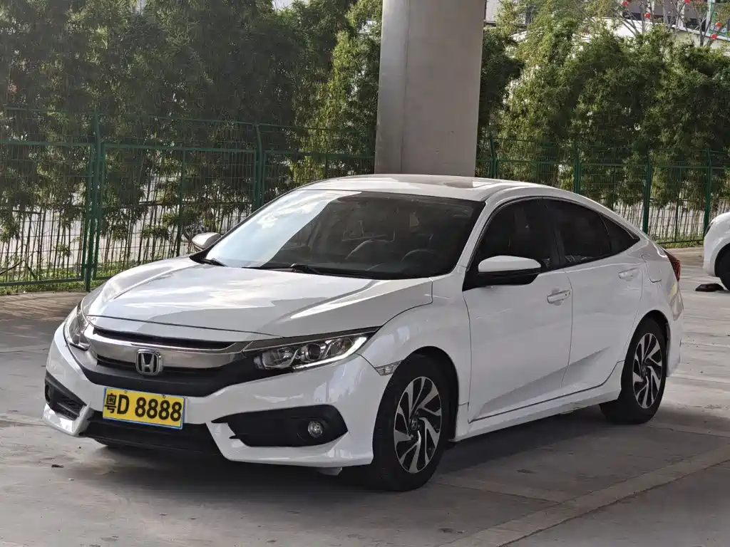 Honda Civic — фото 2