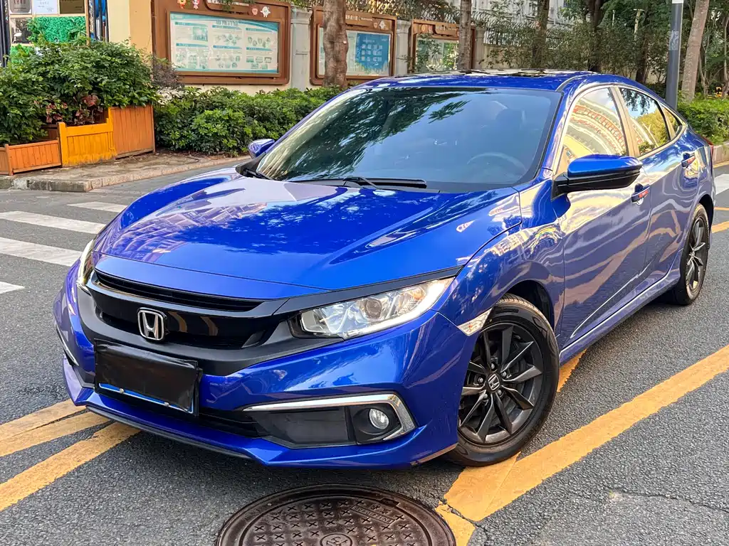 Honda Civic — фото 4