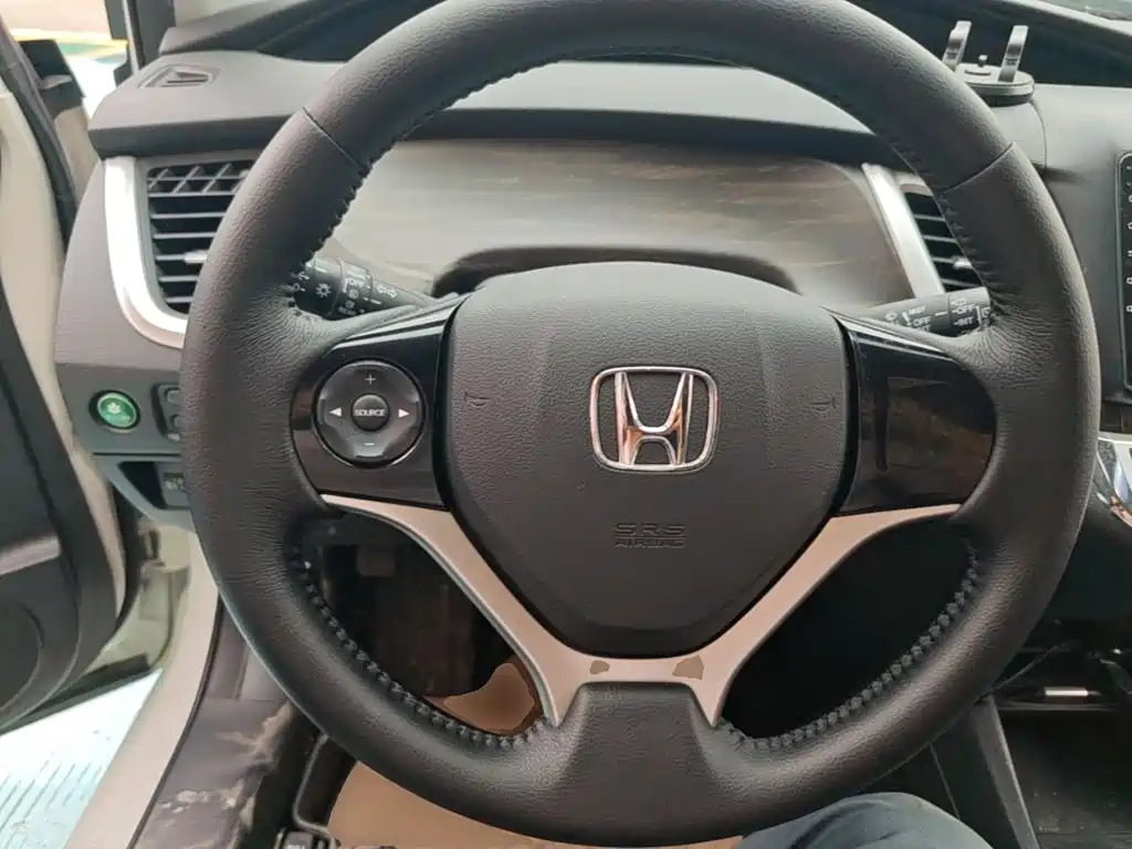Honda Jade — фото 11