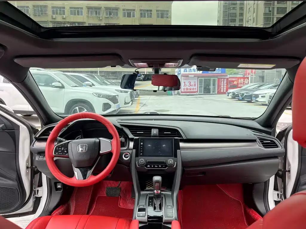 Honda Civic — фото 11