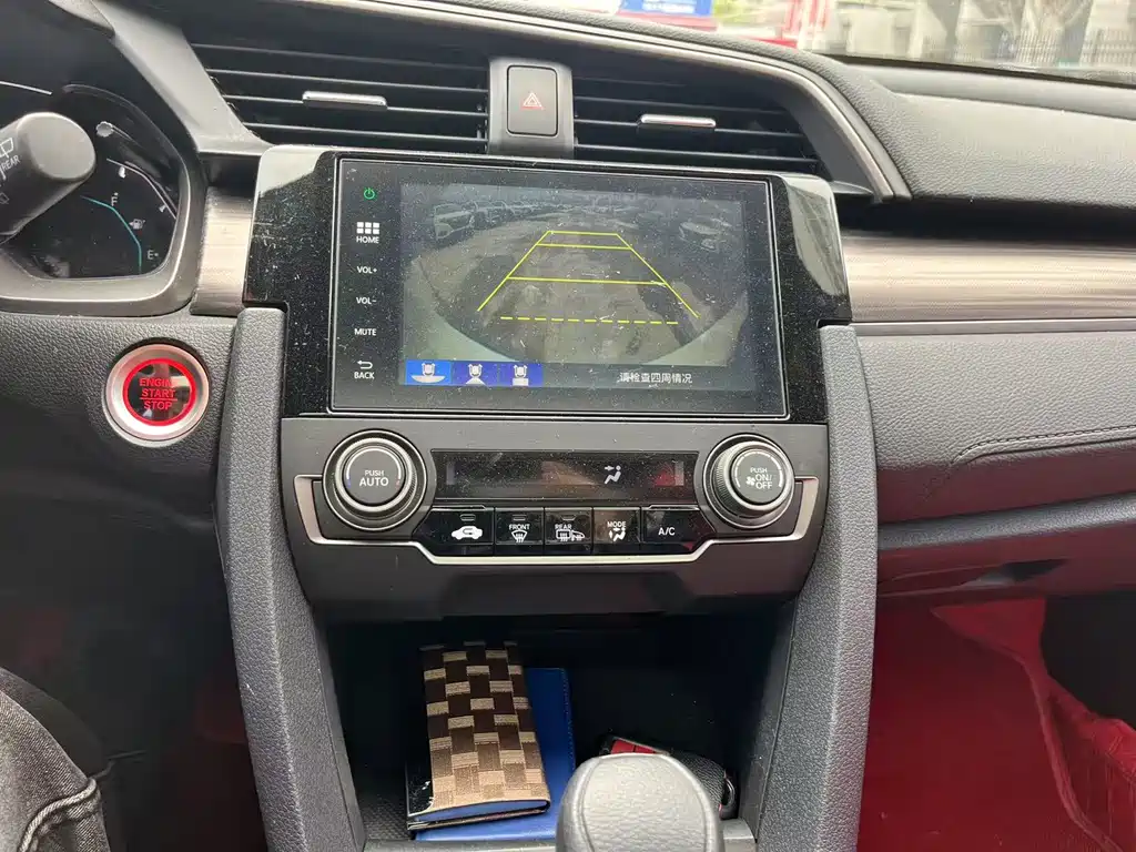 Honda Civic — фото 19
