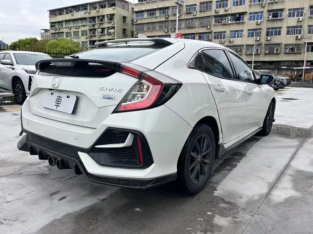 Honda Civic — фото 4