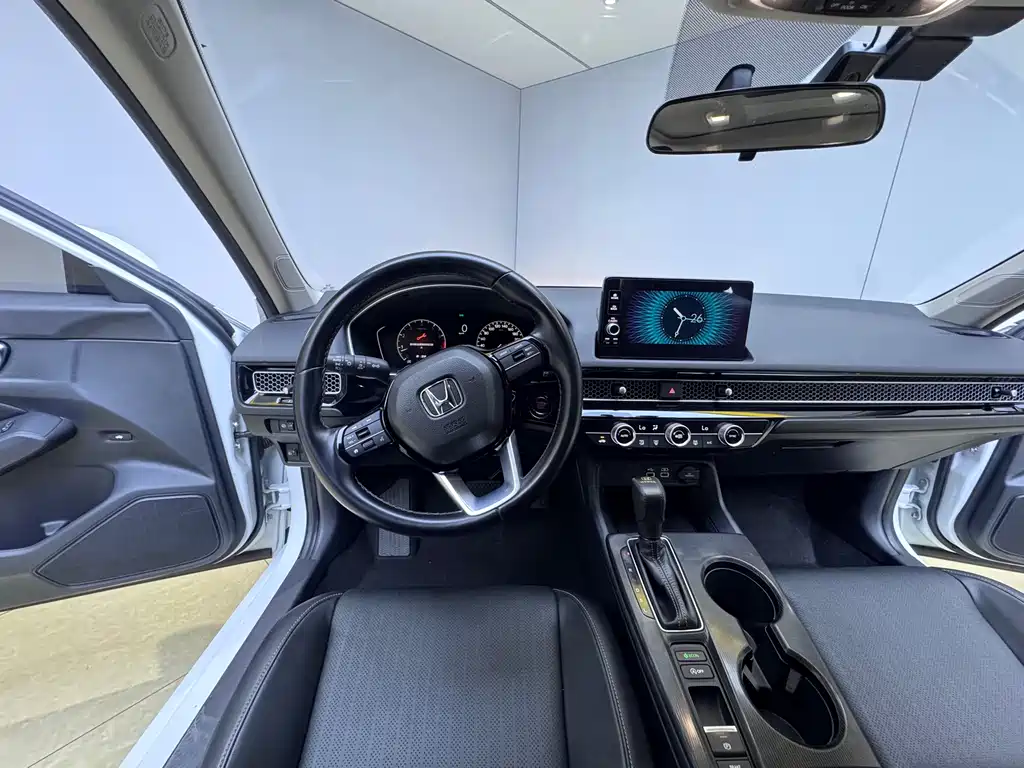 Honda Civic — фото 18