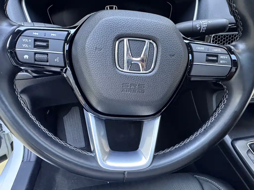 Honda Civic — фото 10