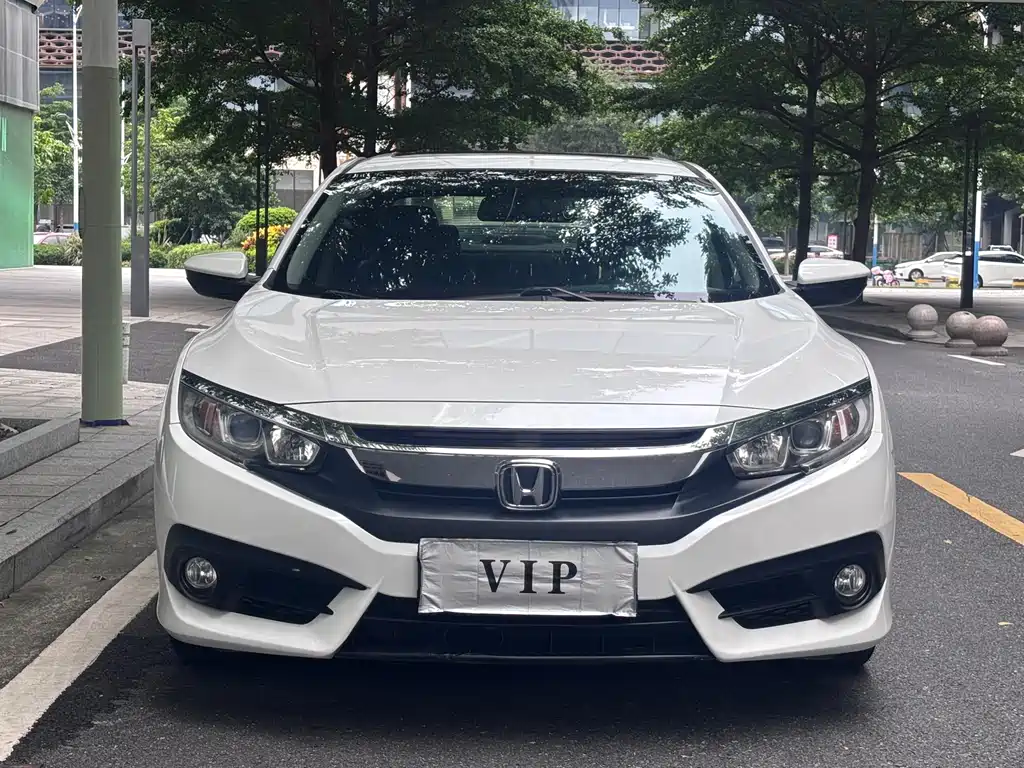 Honda Civic — фото 2