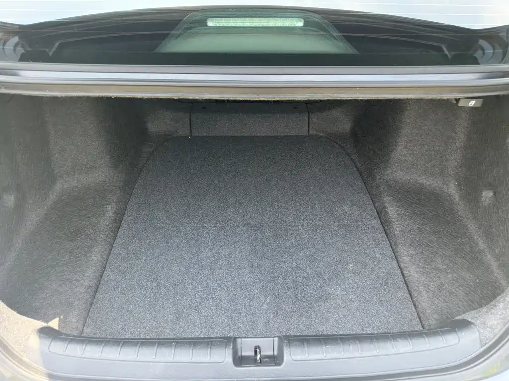 Honda Accord — фото 22