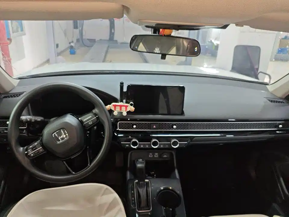 Honda Civic — фото 2