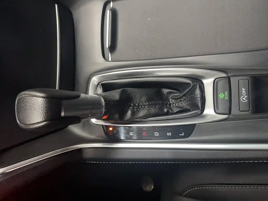 Honda Inspire — фото 13