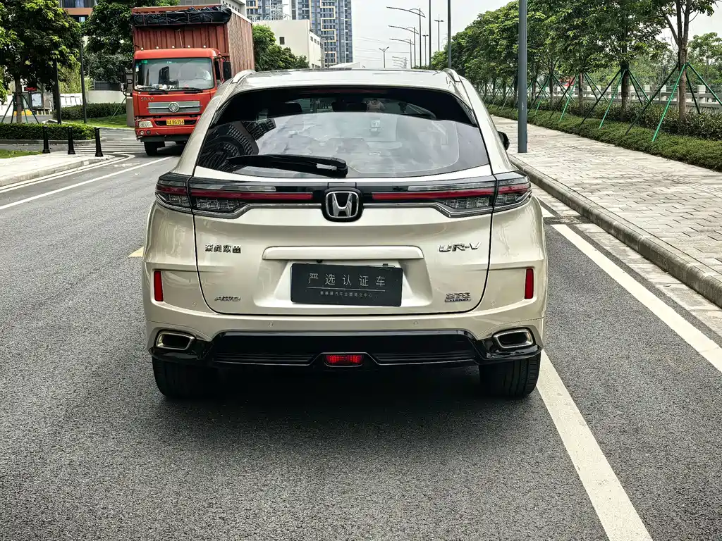 Honda UR-V — фото 6